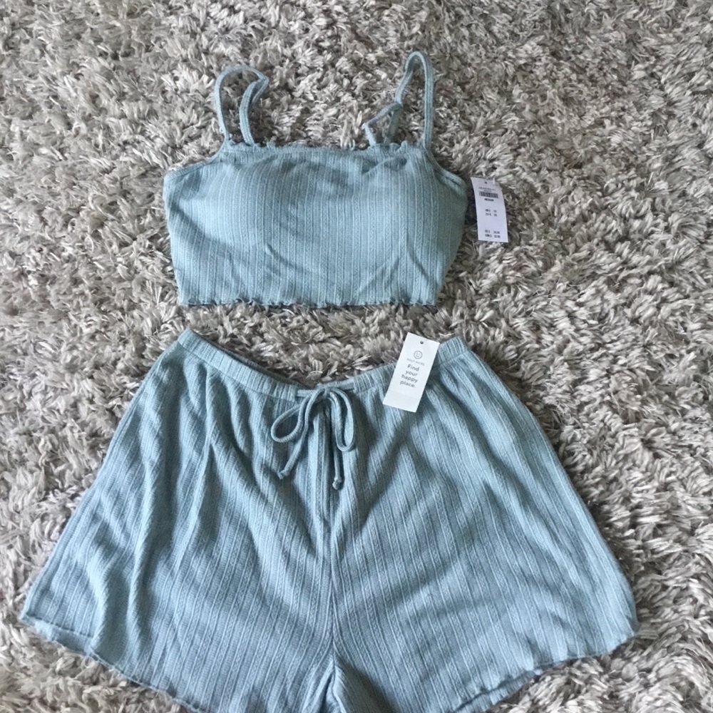 Gilly Hicks Blue Pajama Set with Cropped Top and High-Waisted Shorts